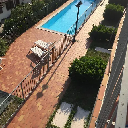 Cristina - Theater *