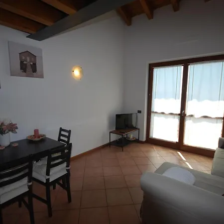 Cristina - Theater *